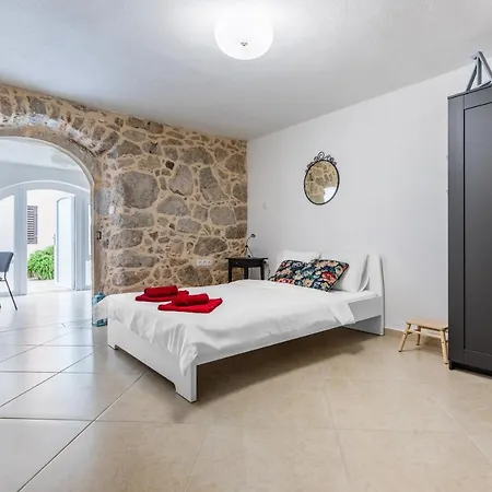 Apartman Otto Punat Exterior photo